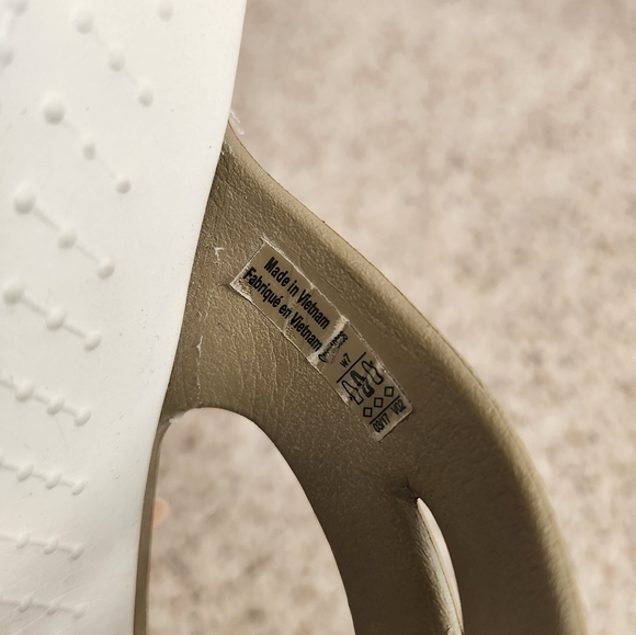 Crocs Flip Flops - Picture 8 of 9